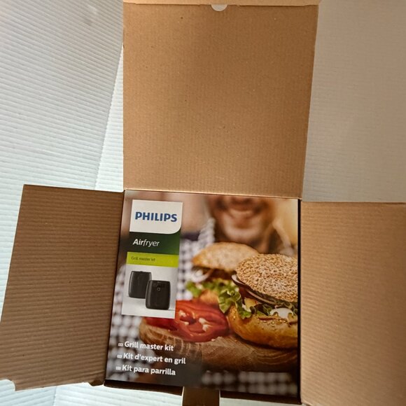 Phillips Airfryer Grill Master Kit - New in Box - Picture 5 of 6